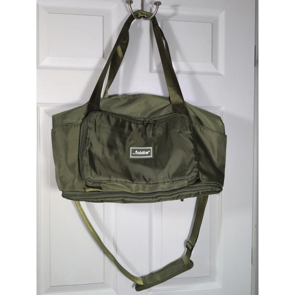 The Foldie® Travel Duffle - Water Resistant - Expandable Bottom - Army Green NEW